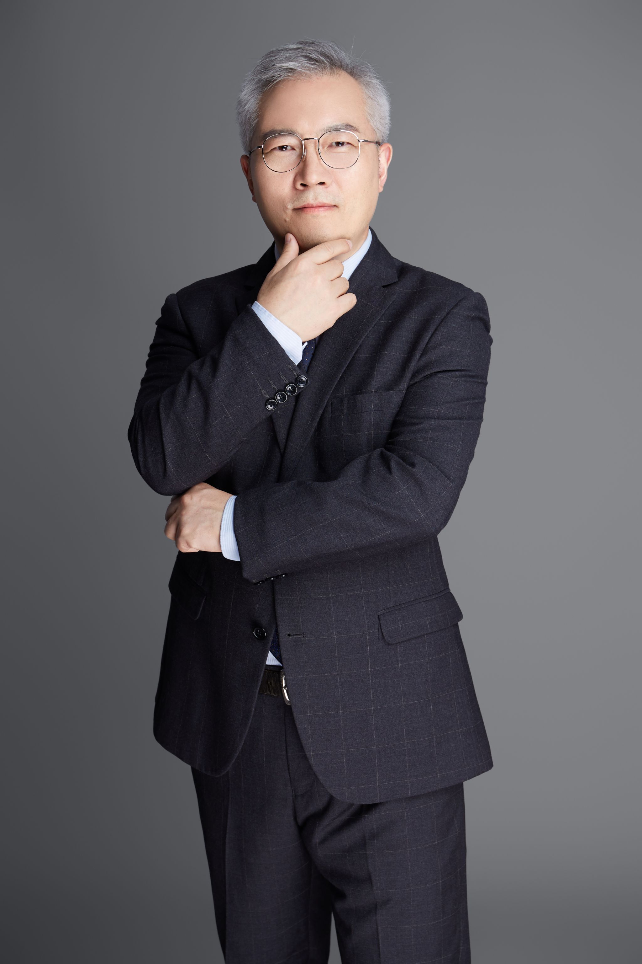 成颖
